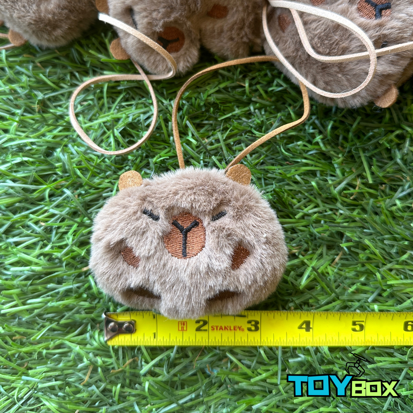 ($.84) 100pc 3.5" Gopher/Capybara Keychains