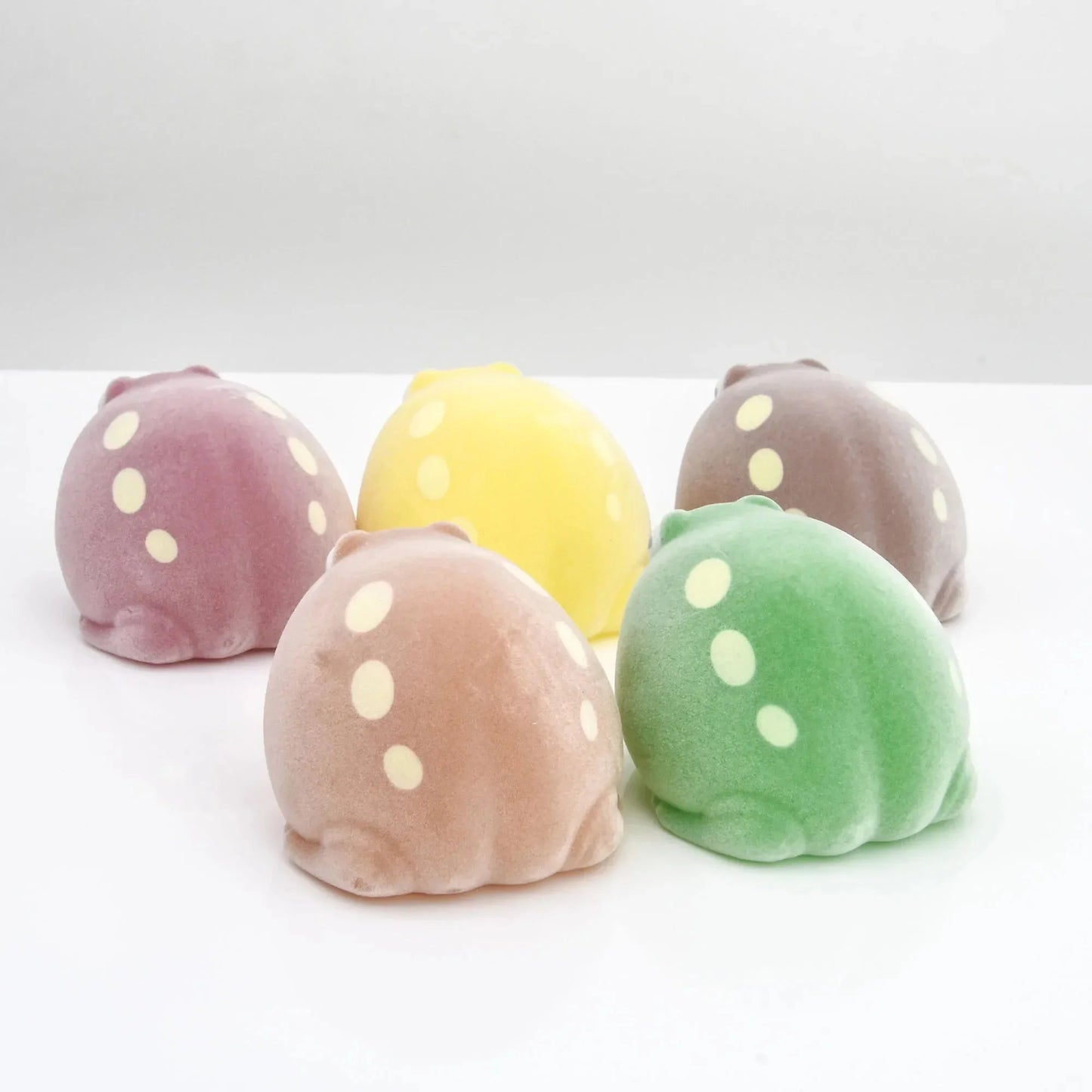 Flocking Frog Gashapon Capsule Toys | Mini Squishy Figurines for Stress Relief